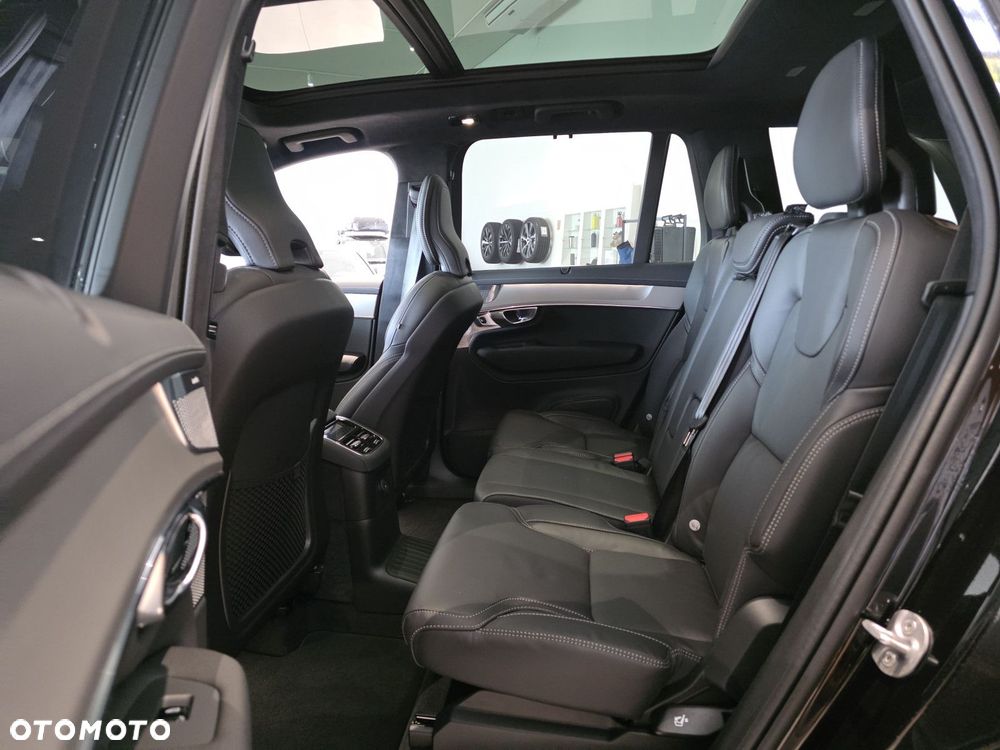Volvo XC 90 - 33