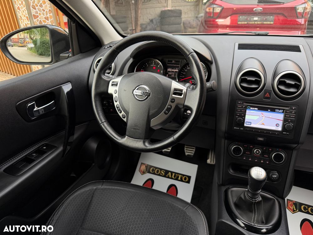 Nissan Qashqai 1.6 dCi DPF tekna - 9