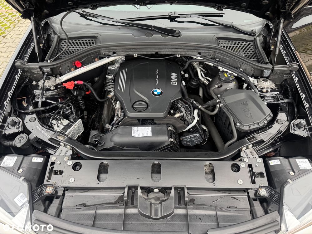 BMW X3 sDrive18d xLine - 39