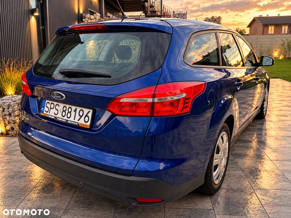 Ford Focus 1.5 TDCi SYNC Edition - 4
