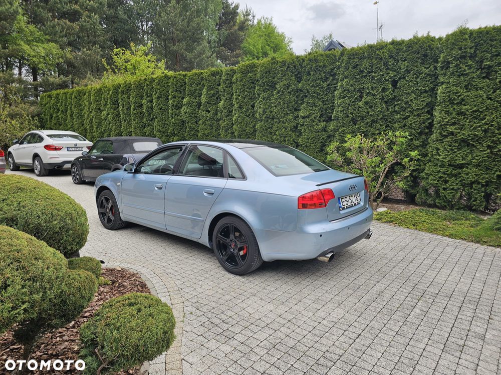 Audi A4 Limousine 1.8T - 8