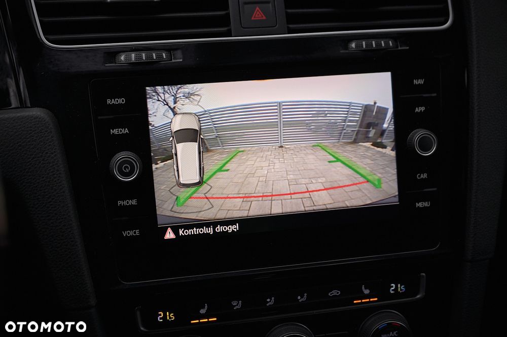 Volkswagen Golf 2.0 TDI Style DSG - 40