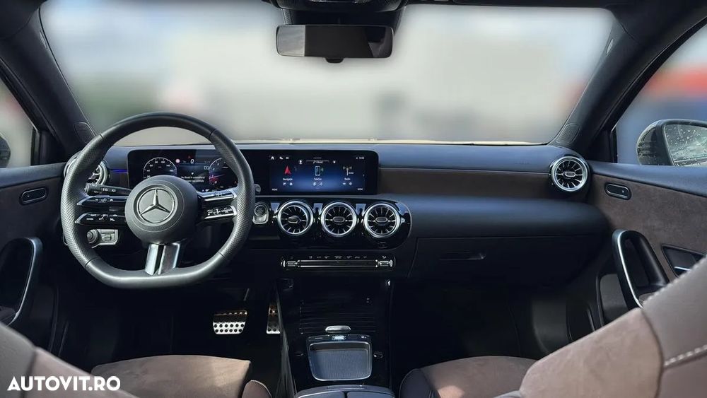 Mercedes-Benz A 200 MHEV 7G-DCT - 10