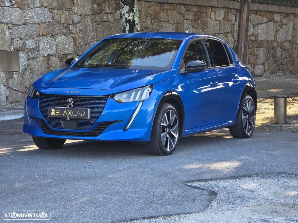 Peugeot e-208