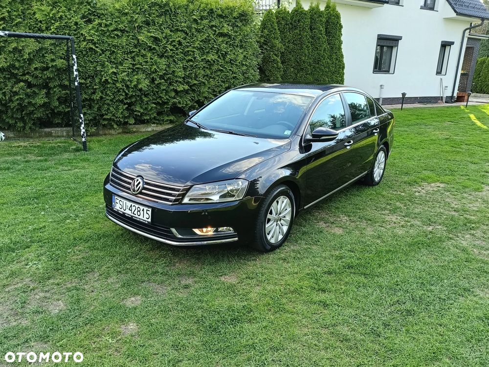 Volkswagen Passat 2.0 TDI DSG BlueMotion Technology Comfortline - 32