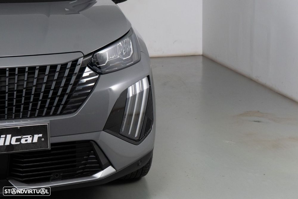 Peugeot 2008 1.2 PureTech Allure Pack - 28