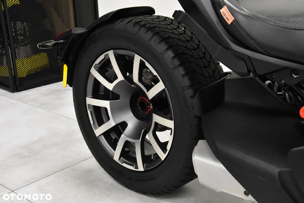 Can-Am Ryker - 32