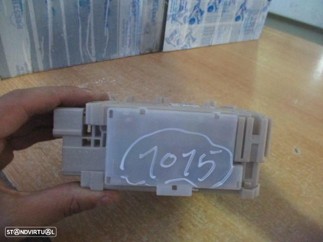 Caixa Fusiveis 827300H030A PEUGEOT 108 2014 1.0I 68 CV 3P BRANCO TOYOTA CITROEN C1 B4 2018 1.0I 68CV 5P CINZENTO - 2
