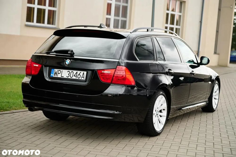 BMW Seria 3 318d DPF Touring Edition Sport - 8