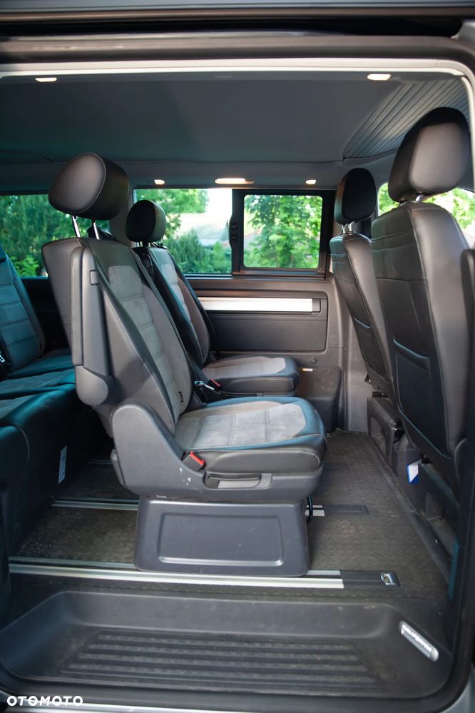 Volkswagen California - 23