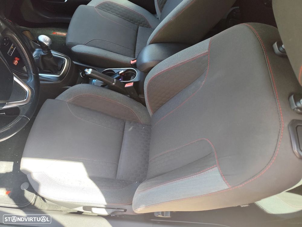 Ford Fiesta 1.0 EcoBoost ST-Line - 9