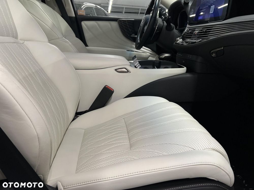 Lexus LS 500h Omotenashi AWD - 9