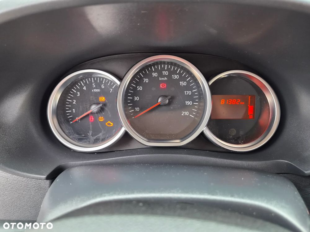 Dacia Lodgy SCe 100 Stepway - 19