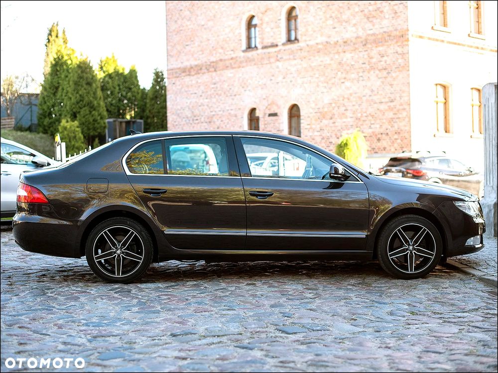 Skoda Superb - 8