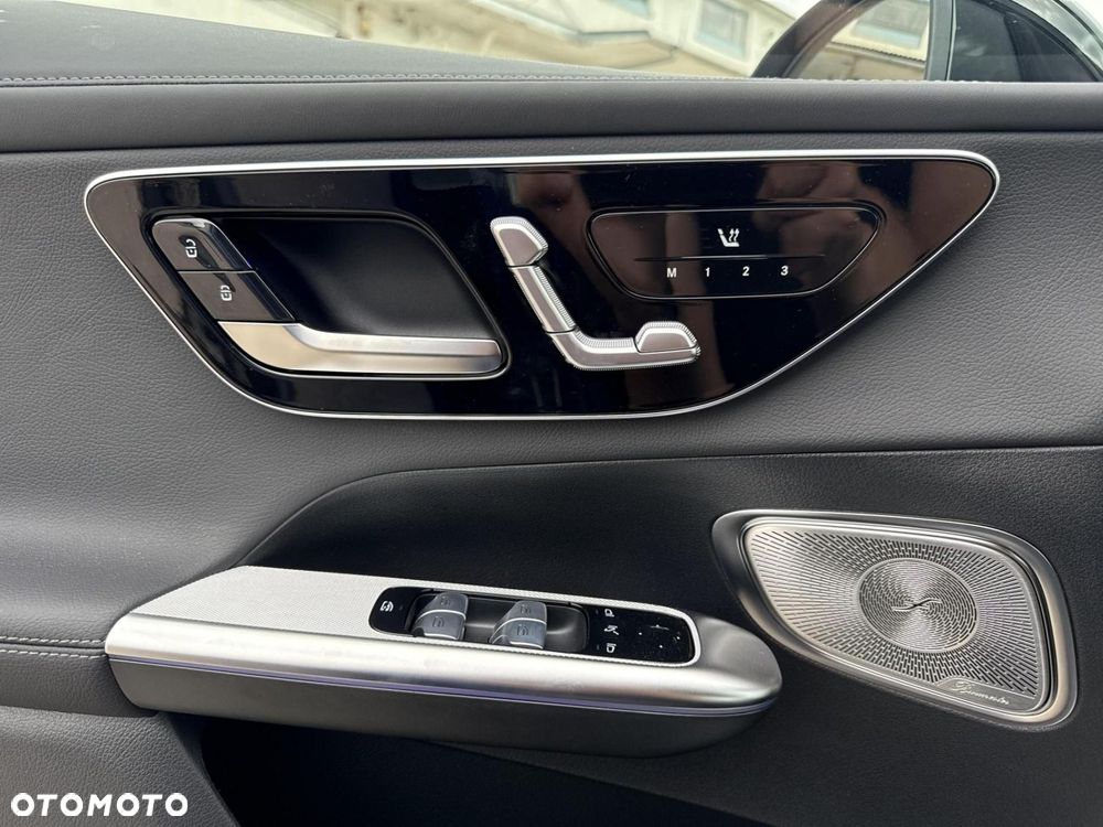 Mercedes-Benz GLC - 13