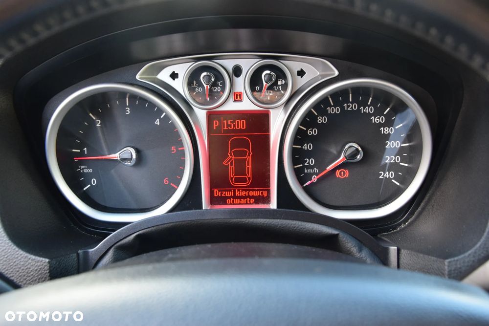 Ford Kuga - 14