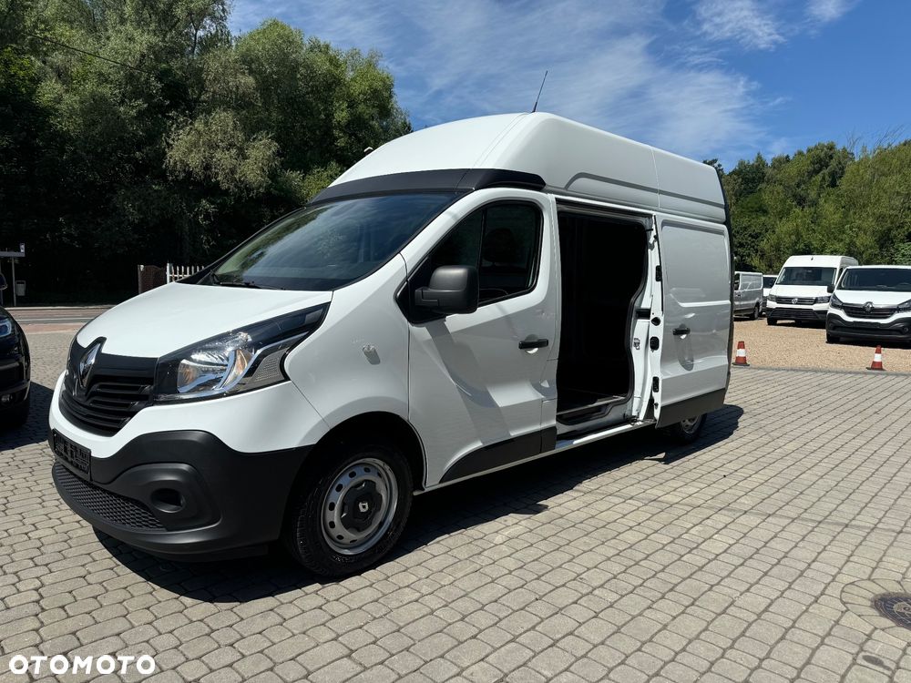 Renault Trafic - 11
