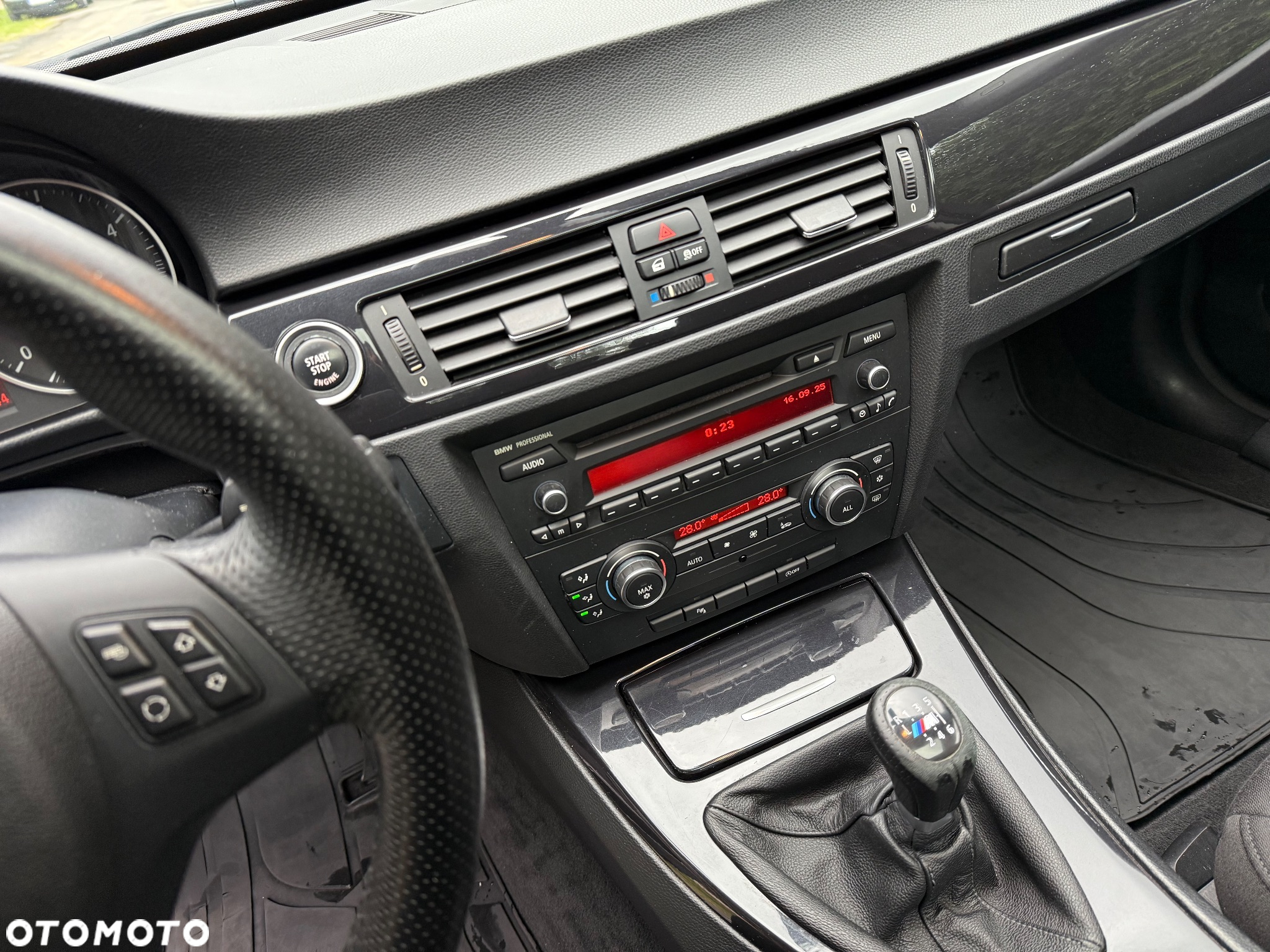 BMW Seria 3 320d - 14