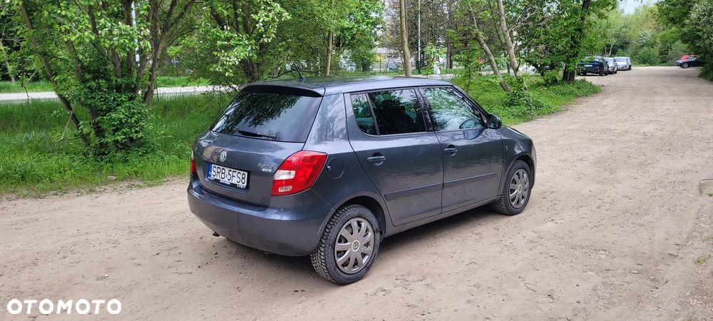 Skoda Fabia 1.2 HTP Ambition - 3