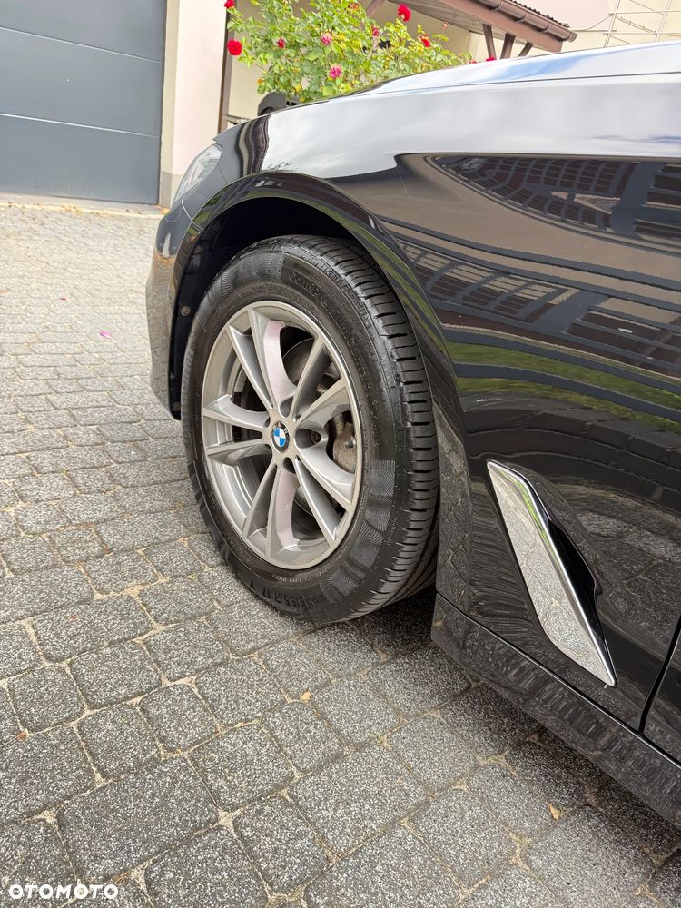 BMW Seria 5 525d Sport Line - 11