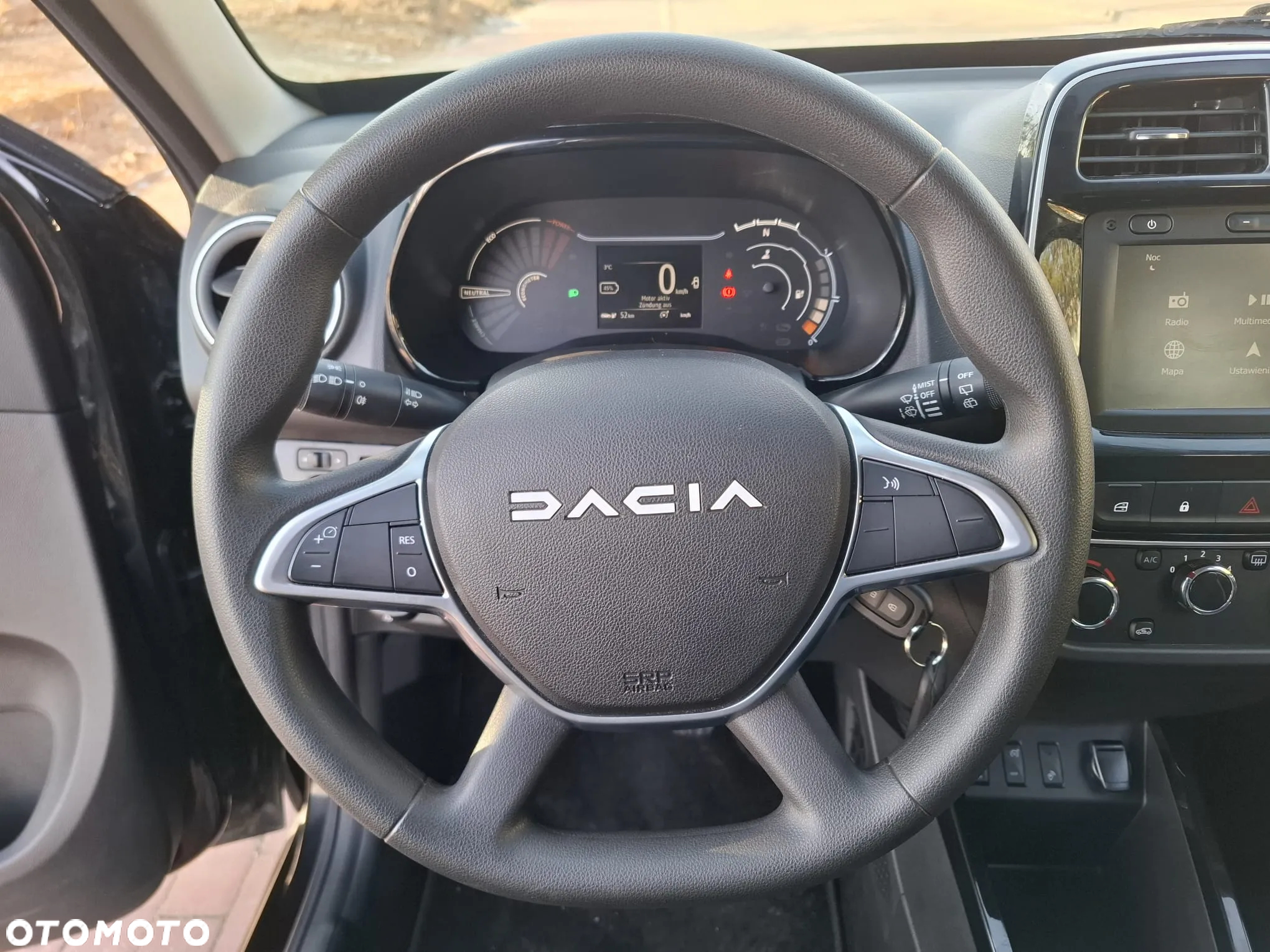 Dacia Spring - 11