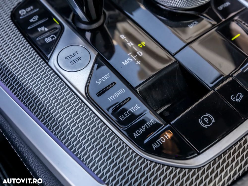 BMW X5 xDrive45e - 25