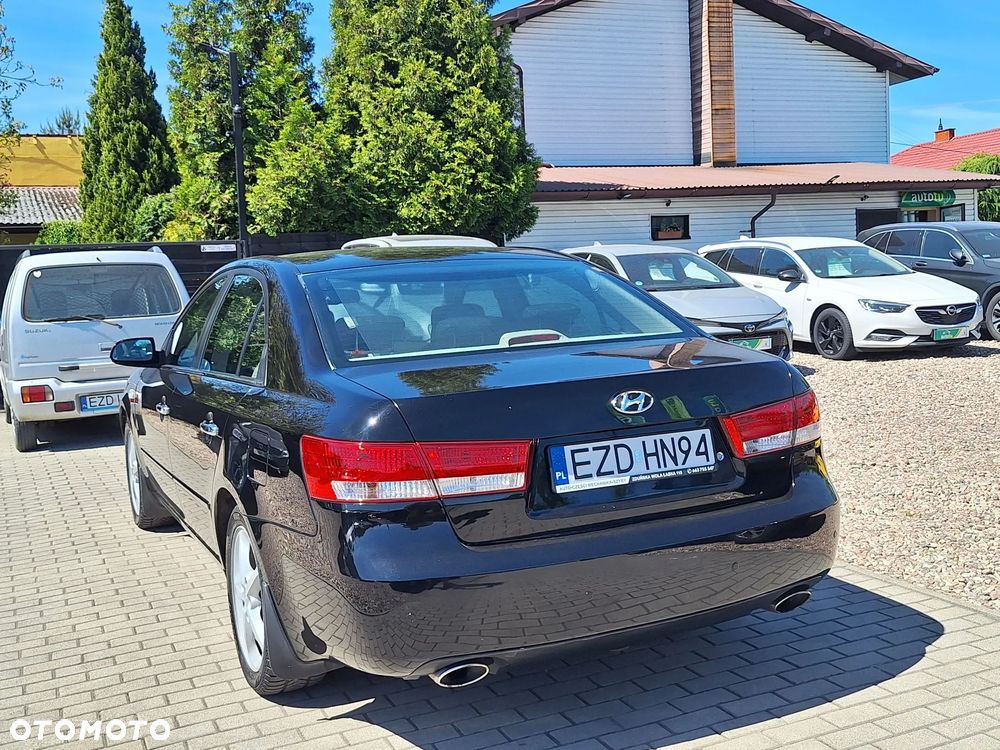 Hyundai Sonata 3.3 V6 GLS Prestige - 5