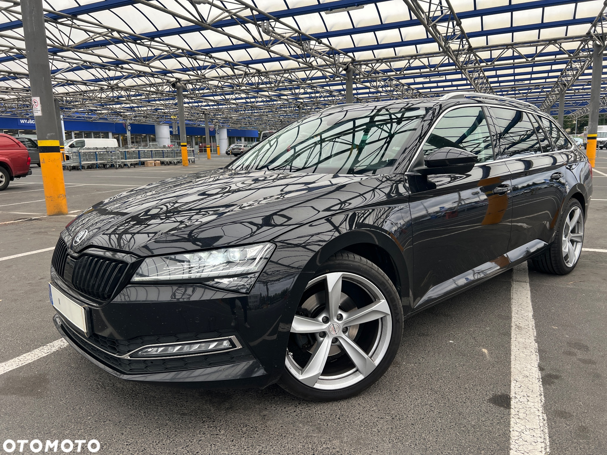 Skoda Superb 2.0 TDI SCR Style DSG - 13