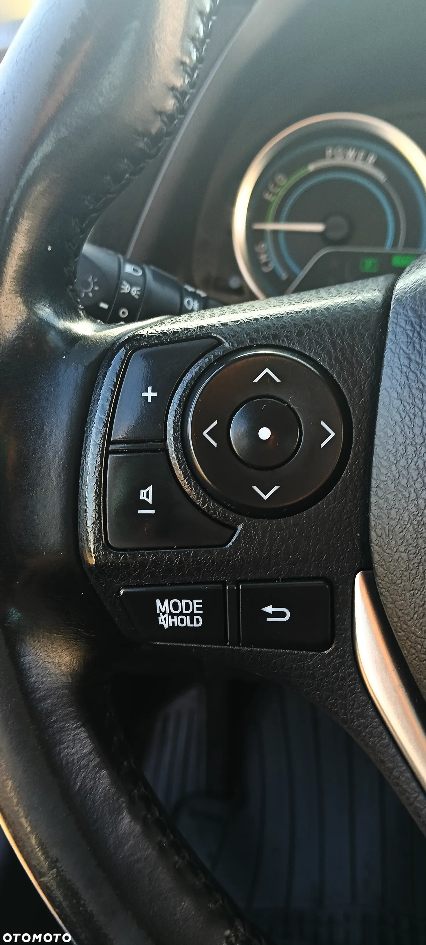 Toyota Auris 1.8 HSD Luna - 15
