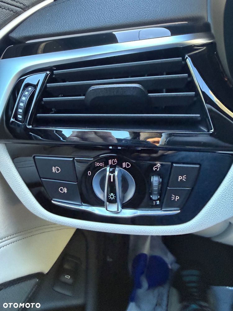 BMW Seria 5 - 27