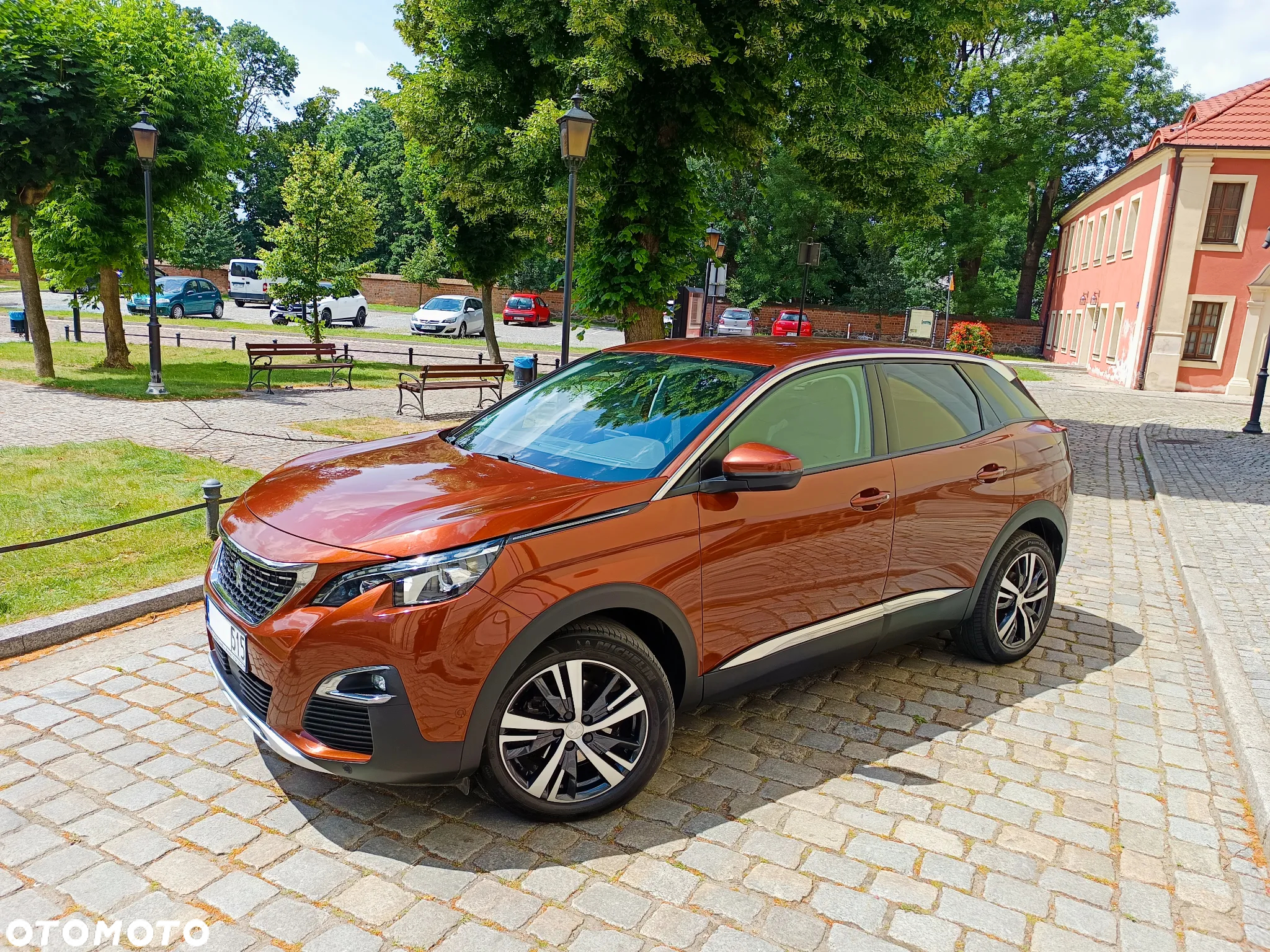 Peugeot 3008 1.2 PureTech Allure S&S - 2