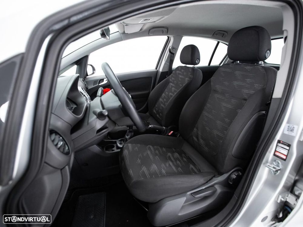 Opel Corsa - 8