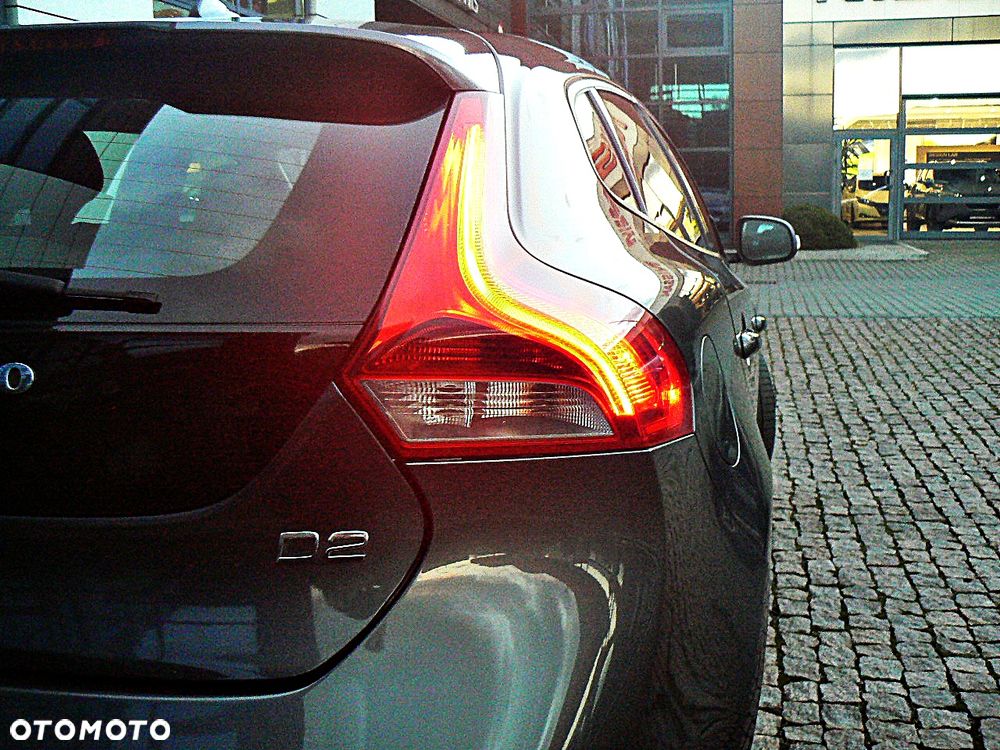 Volvo V40 CC D2 Kinetic - 11
