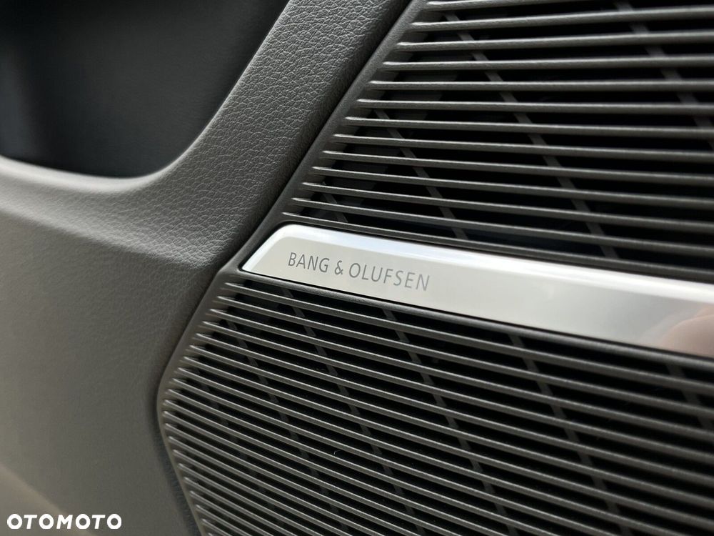 Audi Q8 - 40