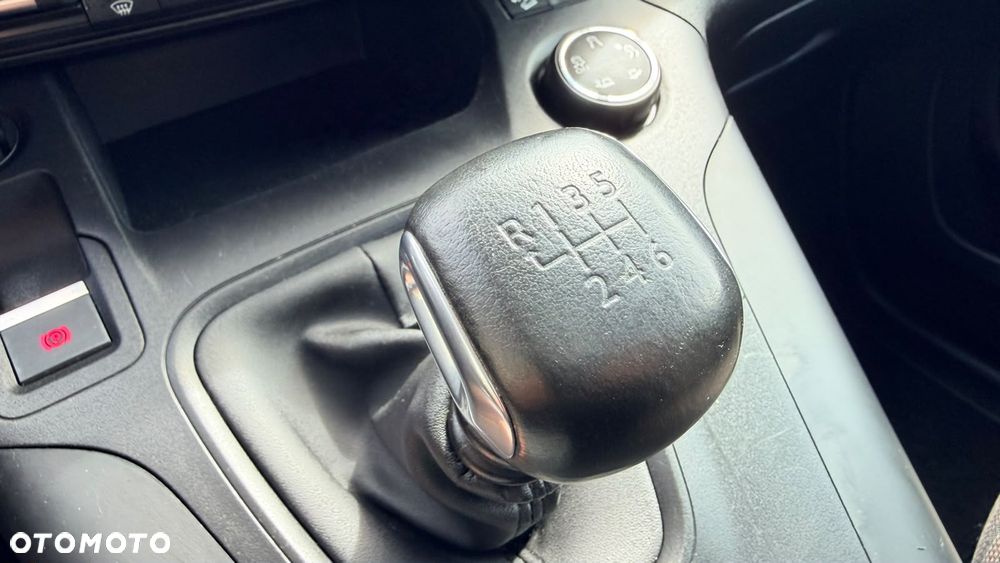 Opel Combo XL 1.5 D Start/Stop Elegance - 28