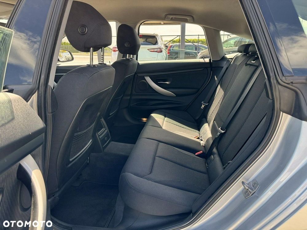 BMW 3GT 320d xDrive - 23