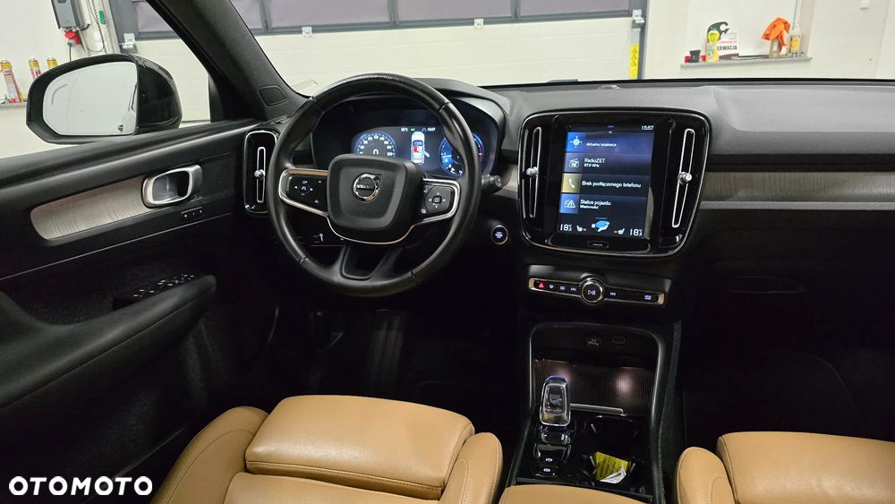 Volvo XC 40 D4 AWD Inscription - 7