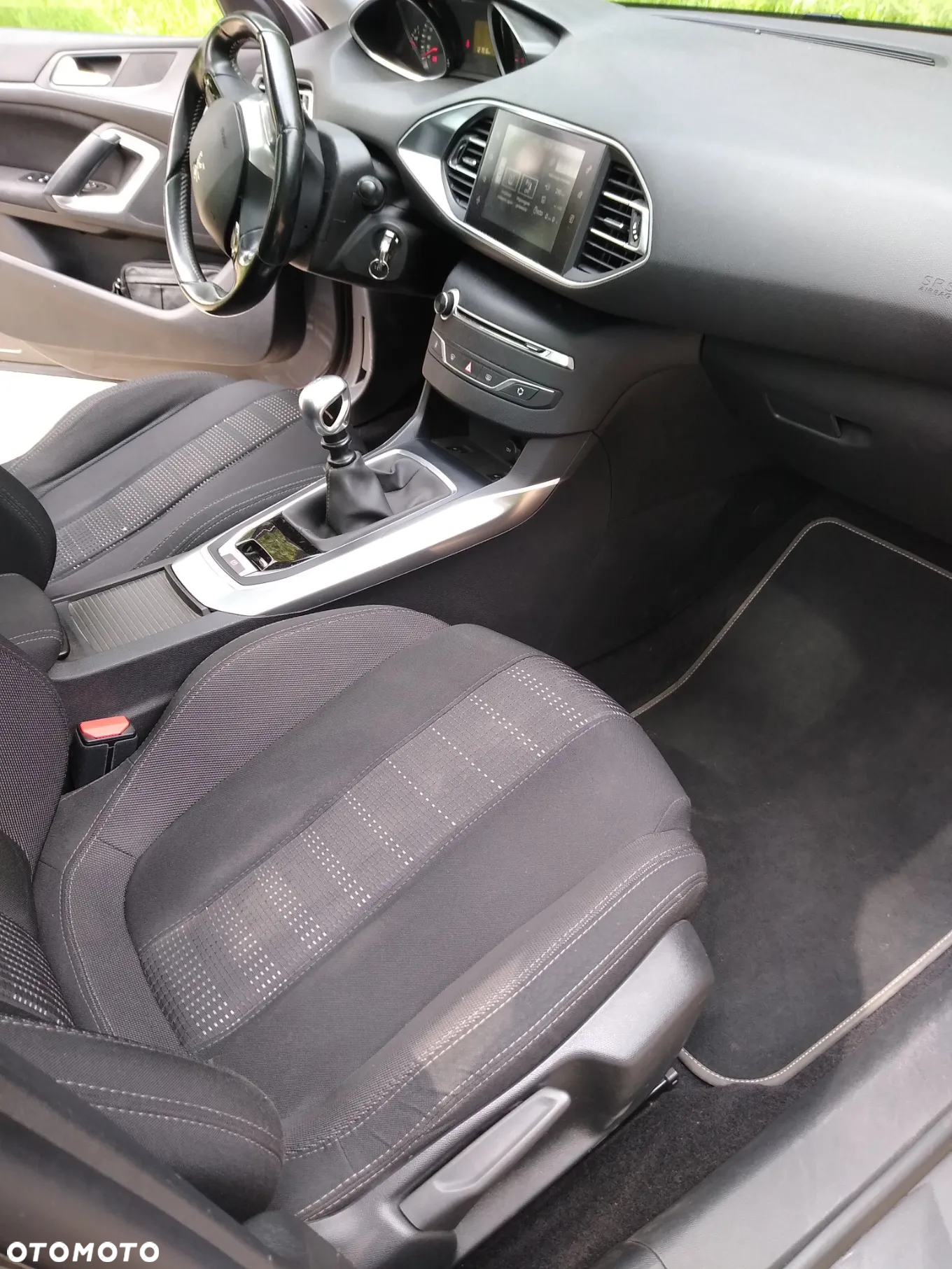 Peugeot 308 SW BlueHDi 150 Stop & Start Business-Line - 20