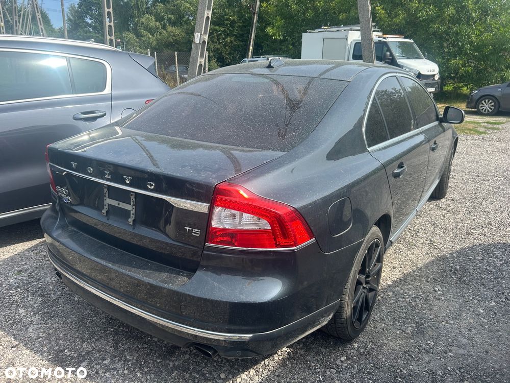 Volvo S80 T5 Summum - 4