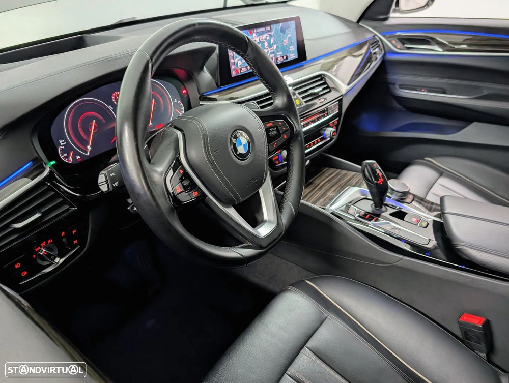 BMW 620 Gran Turismo d Line Luxury - 32