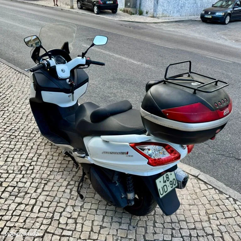 Sym MAXSYM 600 - 4