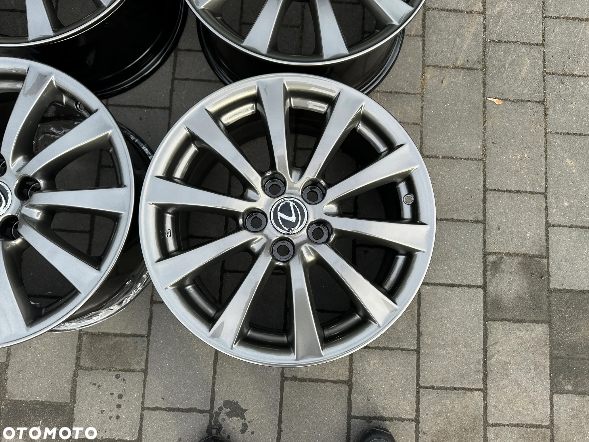 FELGI ALUMINIOWE Lexus Toyota r17 kola alufelgi 5x114.3 GRAFIT ET45 8JX17H2 - 11