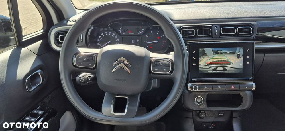 Citroën C3 1.2 PureTech Shine EAT6 - 17