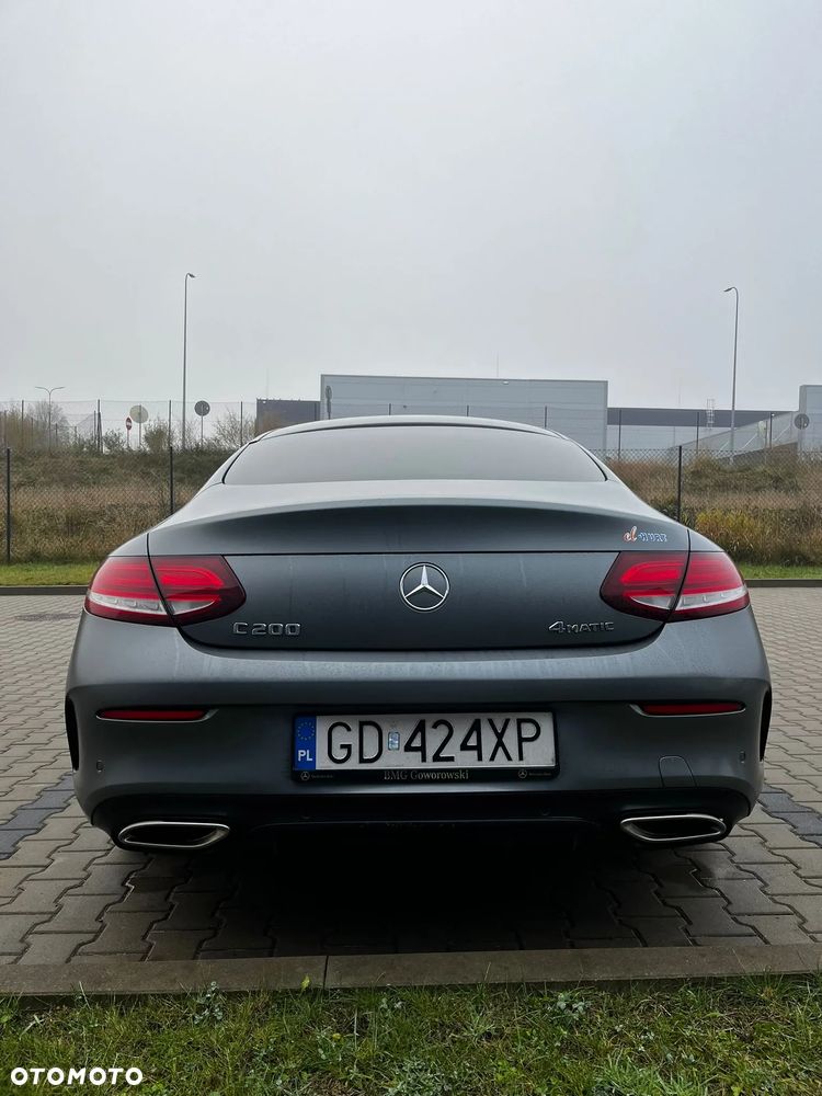 Mercedes-Benz Klasa C 200 4Matic 9G-TRONIC - 21
