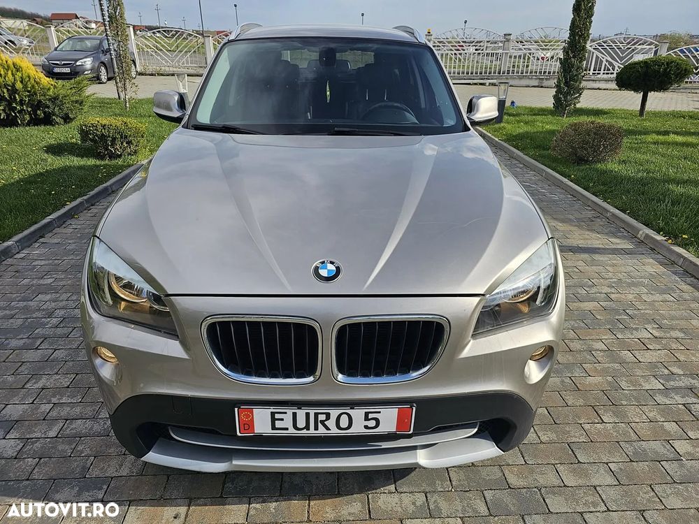 BMW X1 xDrive20d - 1