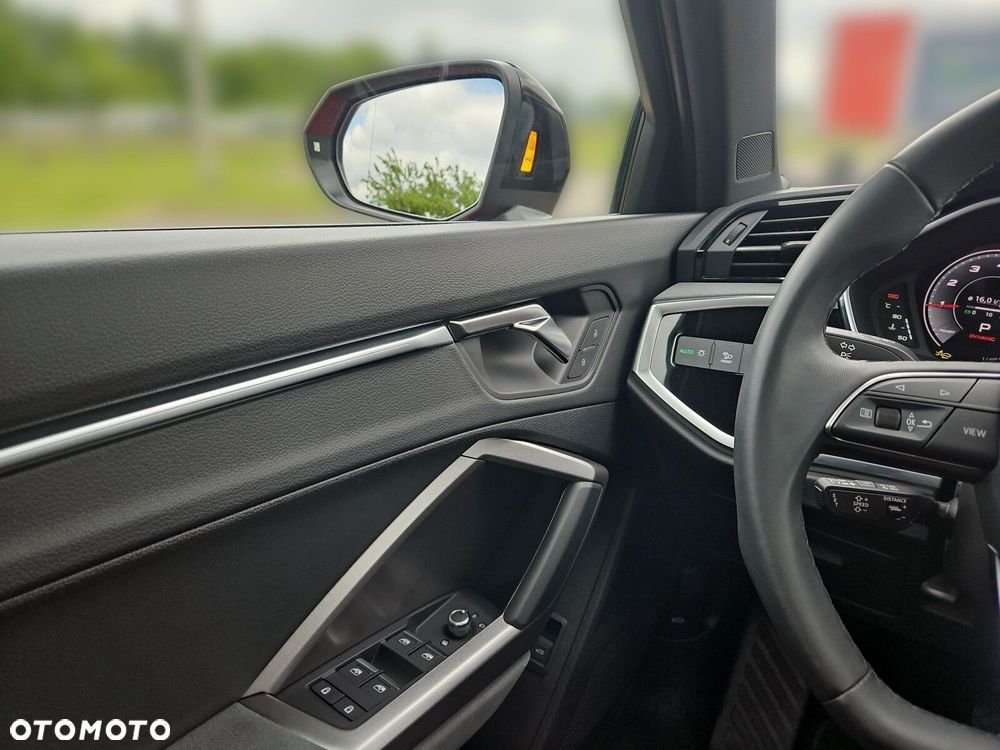 Audi Q3 Sportback 35 TFSI mHEV S tronic - 16