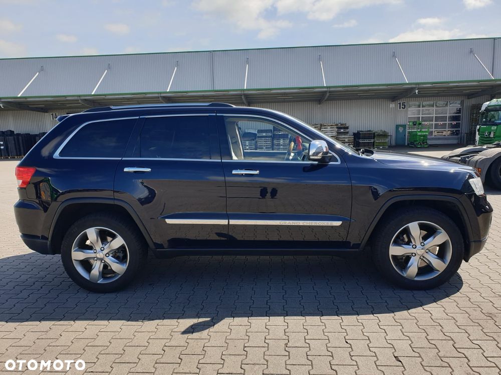 Jeep Grand Cherokee - 9