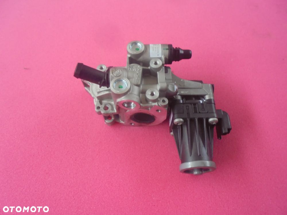 VOLVO XC60 II MILD HYBRID ZAWOR EGR - 1