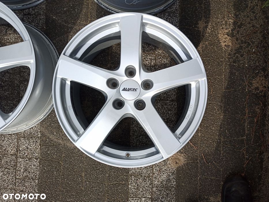 Alutec 17" GM 5* 115 Opel Astra J insignia B Zafira C Antara Captiva - 2
