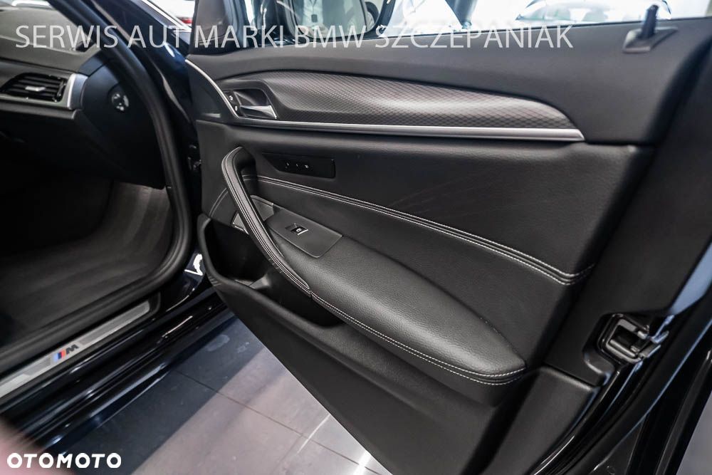 BMW Seria 5 530d xDrive M Sport Edition - 32